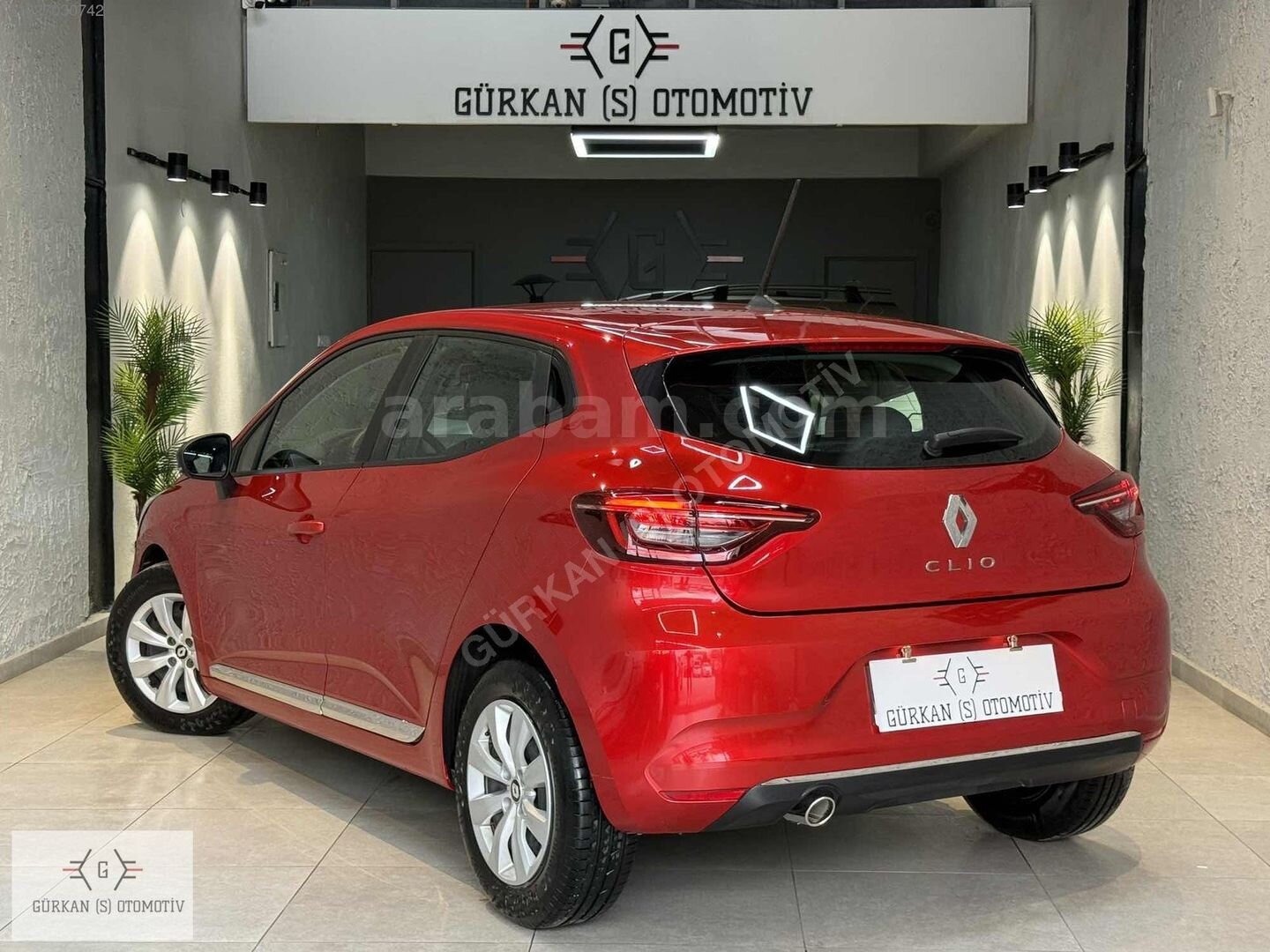 Galeriden Renault Clio 1.0 SCe Joy 2023 Model Edirne 47.000 km Kırmızı 4