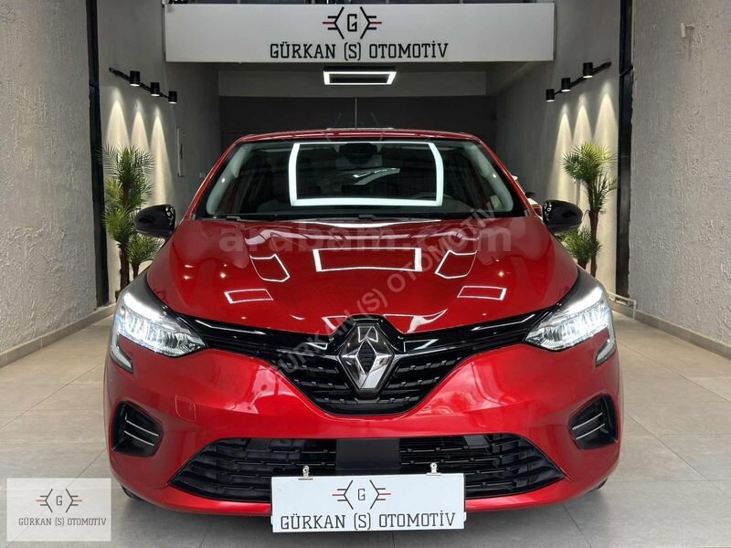 Galeriden Renault Clio 1.0 SCe Joy 2023 Model Edirne 47.000 km Kırmızı