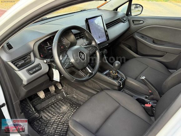 ŞENÖZ AUTO 'DAN 2022 MODEL CLİO KAYITSIZ