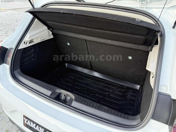 2022 MODEL RENAULT CLİO DEĞİŞEN BOYA TRAMER YOK TESLA EKRAN