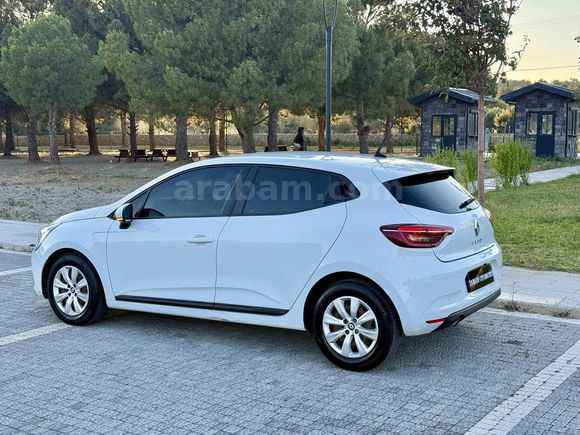 2022 MODEL RENAULT CLİO DEĞİŞEN BOYA TRAMER YOK TESLA EKRAN