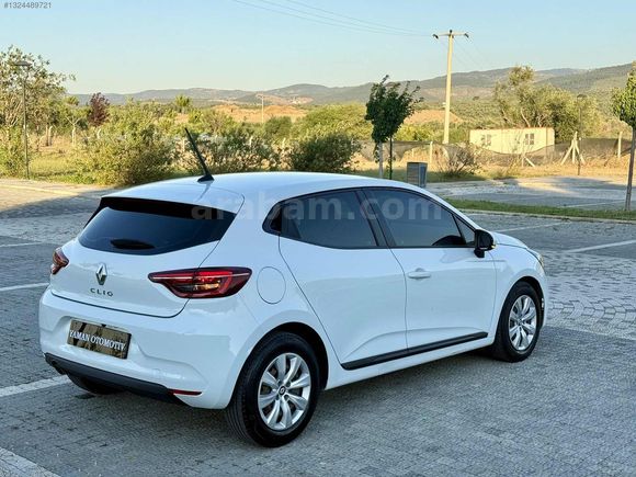 2022 MODEL RENAULT CLİO DEĞİŞEN BOYA TRAMER YOK TESLA EKRAN