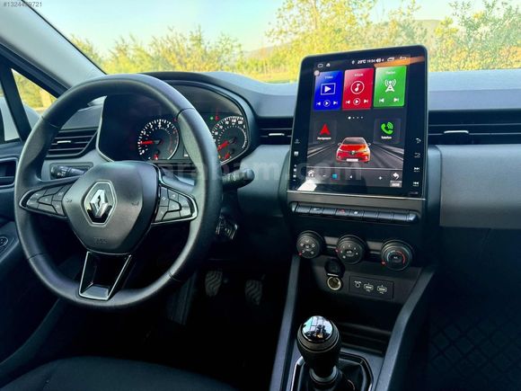2022 MODEL RENAULT CLİO DEĞİŞEN BOYA TRAMER YOK TESLA EKRAN