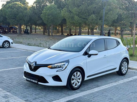 2022 MODEL RENAULT CLİO DEĞİŞEN BOYA TRAMER YOK TESLA EKRAN