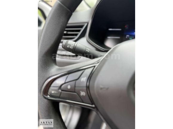 AKTAN///2023_MODEL_BOYASIZZ_61.000KM'DE_1.0SCE_EQUİLİBRE