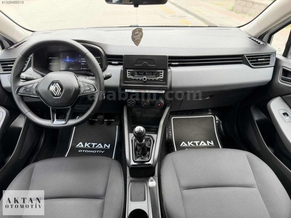 AKTAN///2023_MODEL_BOYASIZZ_61.000KM'DE_1.0SCE_EQUİLİBRE