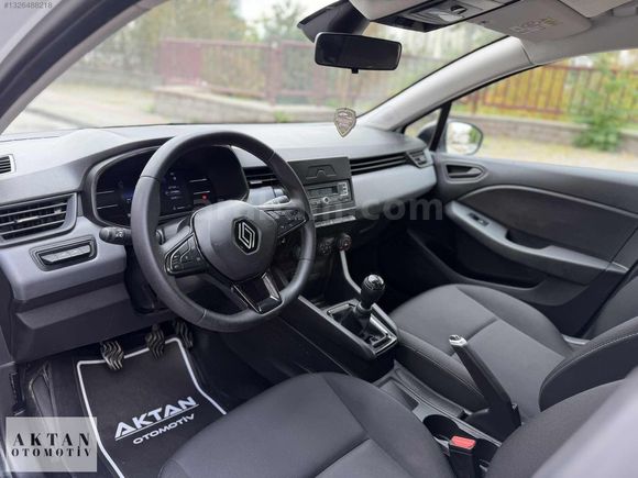 AKTAN///2023_MODEL_BOYASIZZ_61.000KM'DE_1.0SCE_EQUİLİBRE