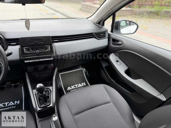 AKTAN///2023_MODEL_BOYASIZZ_61.000KM'DE_1.0SCE_EQUİLİBRE