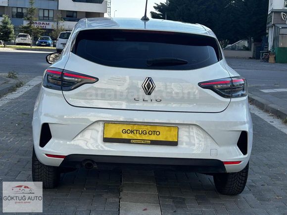 2023 MODEL RENAULT CLİO 1.0 SCE EQULİBRE 44.000 KM DE