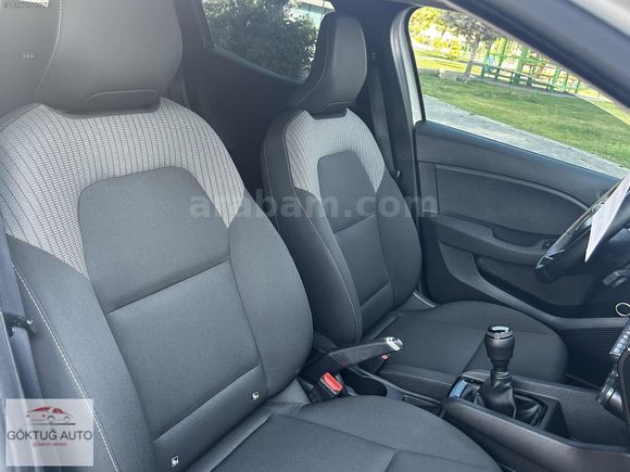 2023 MODEL RENAULT CLİO 1.0 SCE EQULİBRE 44.000 KM DE