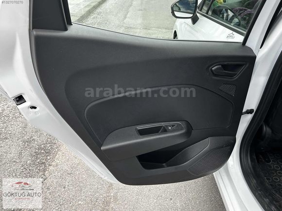 2023 MODEL RENAULT CLİO 1.0 SCE EQULİBRE 44.000 KM DE