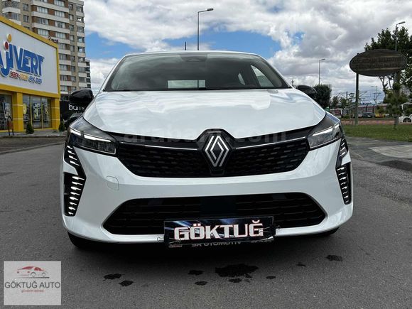 2023 MODEL RENAULT CLİO 1.0 SCE EQULİBRE 53.000 KM DE % 20 KDV