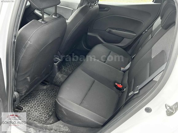 2023 MODEL RENAULT CLİO 1.0 SCE EQULİBRE 53.000 KM DE % 20 KDV