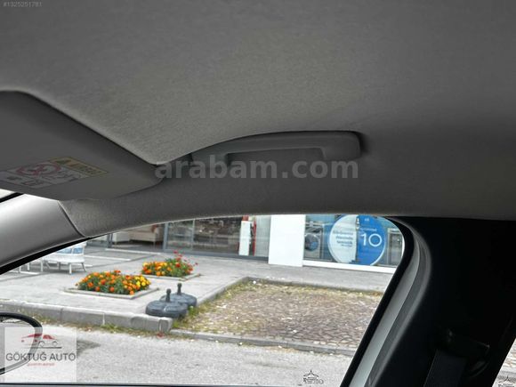2023 MODEL RENAULT CLİO 1.0 SCE EQULİBRE 53.000 KM DE % 20 KDV