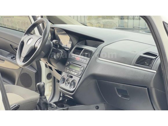 ASAS AUTO'dan 2012 model 1.3 dizel aile aracı