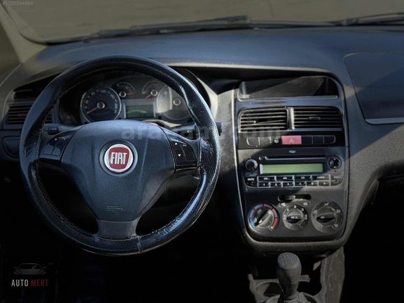 AUTO MERT 2011 LİNEA 1.3 MJ TAVAN BOYASIZ 270.000 KM ÇELİK JANT