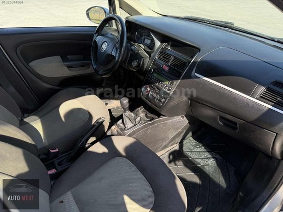 AUTO MERT 2011 LİNEA 1.3 MJ TAVAN BOYASIZ 270.000 KM ÇELİK JANT