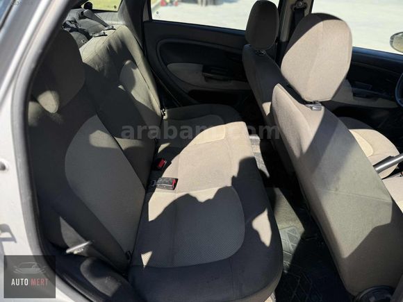 AUTO MERT 2011 LİNEA 1.3 MJ TAVAN BOYASIZ 270.000 KM ÇELİK JANT