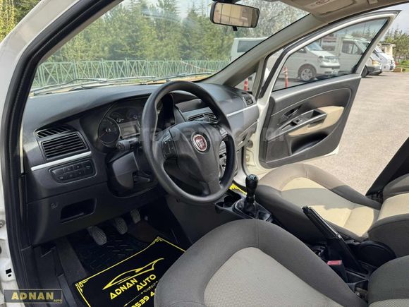 !TERTEMİZ 1 PARÇA BOYALI!2011 MODEL LİNEA 1.3 M.JET ACTİVE PLUS