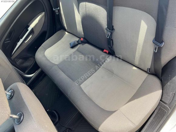 2011 MODEL 1.3 MULTİJET ÇELİK JANT NAVİGASYON G.GÖRÜŞ KAMERA