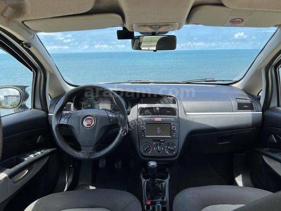 2011 MODEL 1.3 MULTİJET ÇELİK JANT NAVİGASYON G.GÖRÜŞ KAMERA