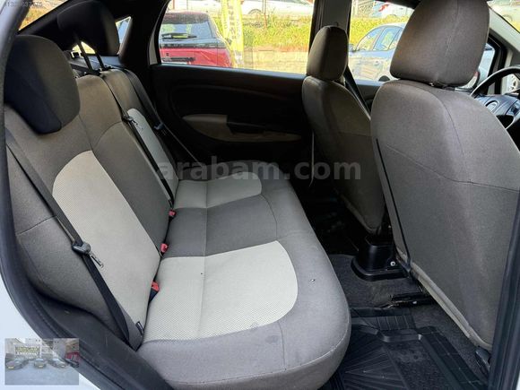 FİAT LİNEA 1.3 MULTİJET EMSALSİZ HATASIZ AYARINDA