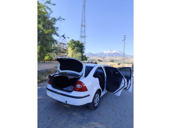 Sahibinden Ford Focus 1.6 TDCi Trend 2007 Model