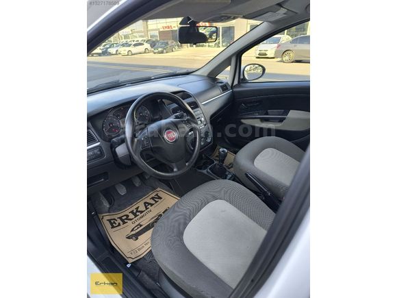 2012 MOD LİNEA 1.3 MULTİJET 95ps ACTİVE PLUS BAKIMLI KLİMA lı