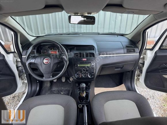 URAS OTOMOTIV'DEN 2012 LINEA ACTIVE PLUS 1.3 MJET K.KARTİ İMKANI
