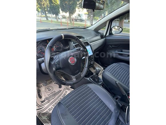 DEĞİŞENSİZ PARÇA BOYALI EXTRALI 230km ÇOK TEMİZ