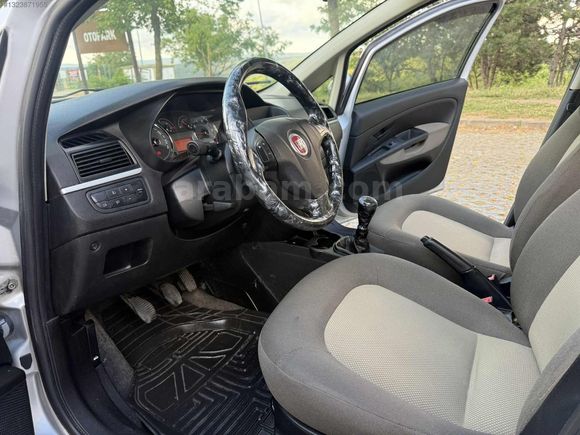 BAYTEMURLAR'DAN 2011 LİNEA ACTİVE PLUS 135.000 KM İLK SAHİBİNDEN