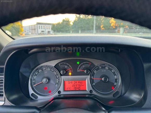2012 LİNEA 1.3 MULTİJET ACTİVE PLUS 223 BİNDE