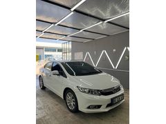 Sahibinden Honda Civic 1.6i VTEC Eco Elegance 2012 Model