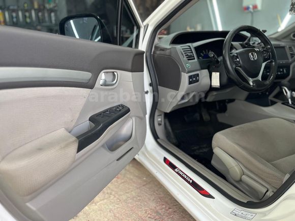 Sahibinden Honda Civic 1.6i VTEC Eco Elegance 2012 Model