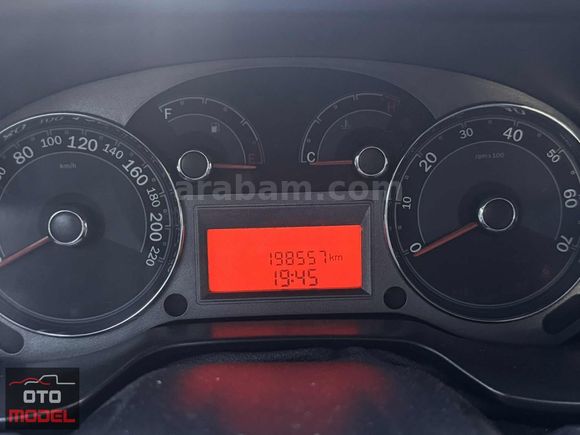2014 LİNEA 1.3 M.JET 95 HP EURO 5+ACTİVE PLUS+BAKIMLI MASRAFSIZ