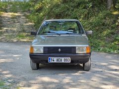 Sahibinden Renault R 9 1.4 Broadway 1990 Model 