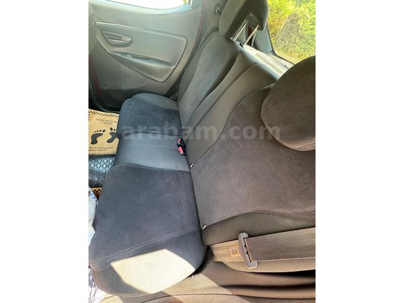 Lancia Ypsilon 1.3 Mjet 2013 Model 