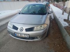 Sahibinden Renault Megane 1.6 Expression 2006 Model  165.000 km Gri (Gümüş)