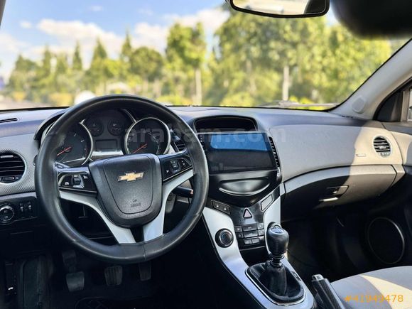 2011 CRUZE 1.6 LS PLUS 173.000 KM