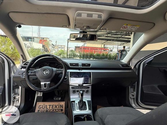 DİZEL OTOMATİK CAM TAVANLI PASSAT