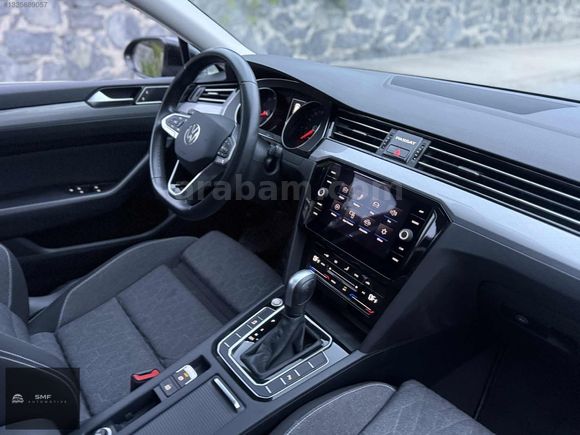 2023 PASSAT VARİANT CAM TAVAN OTOMATİK