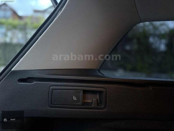 2023 PASSAT VARİANT CAM TAVAN OTOMATİK