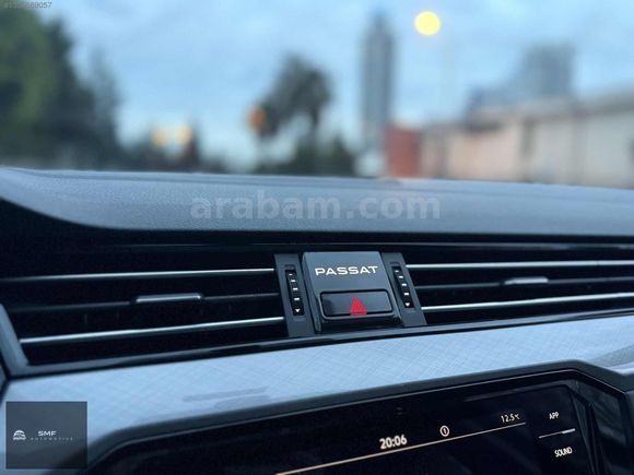 2023 PASSAT VARİANT CAM TAVAN OTOMATİK
