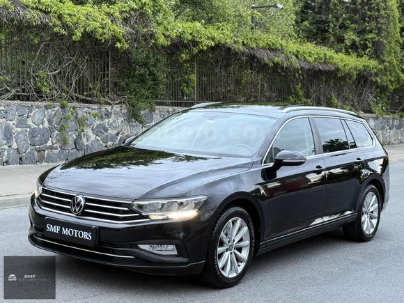 2023 PASSAT VARİANT CAM TAVAN OTOMATİK