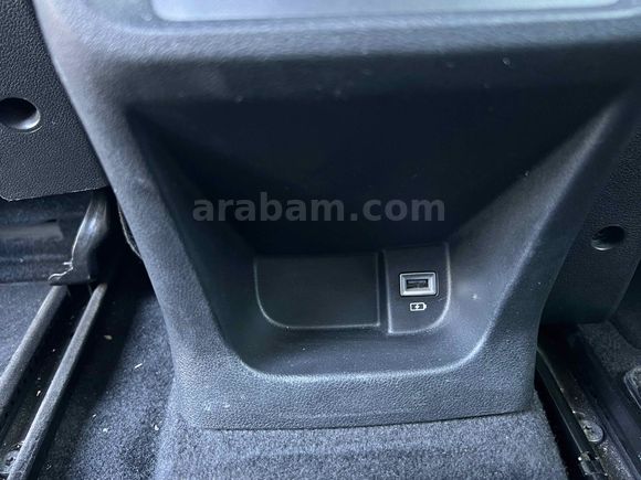 ÖZKAN”DAN HATASIZ BOYASIZ TRAMERSİZ 1.5 CDTI Elegance 2023 Model Ankara