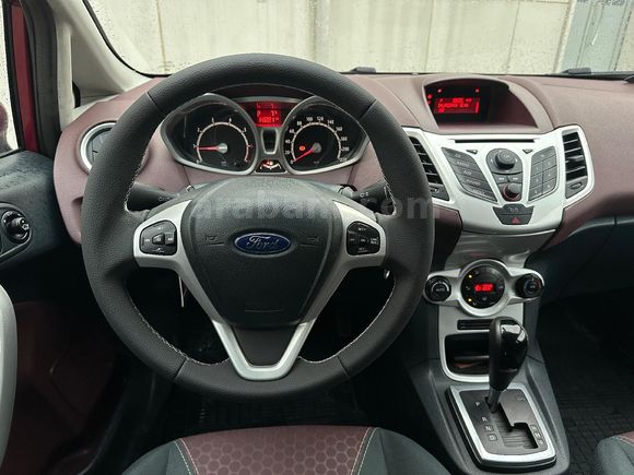 Sahibinden Ford Fiesta 1.4 Titanium 2011 Model