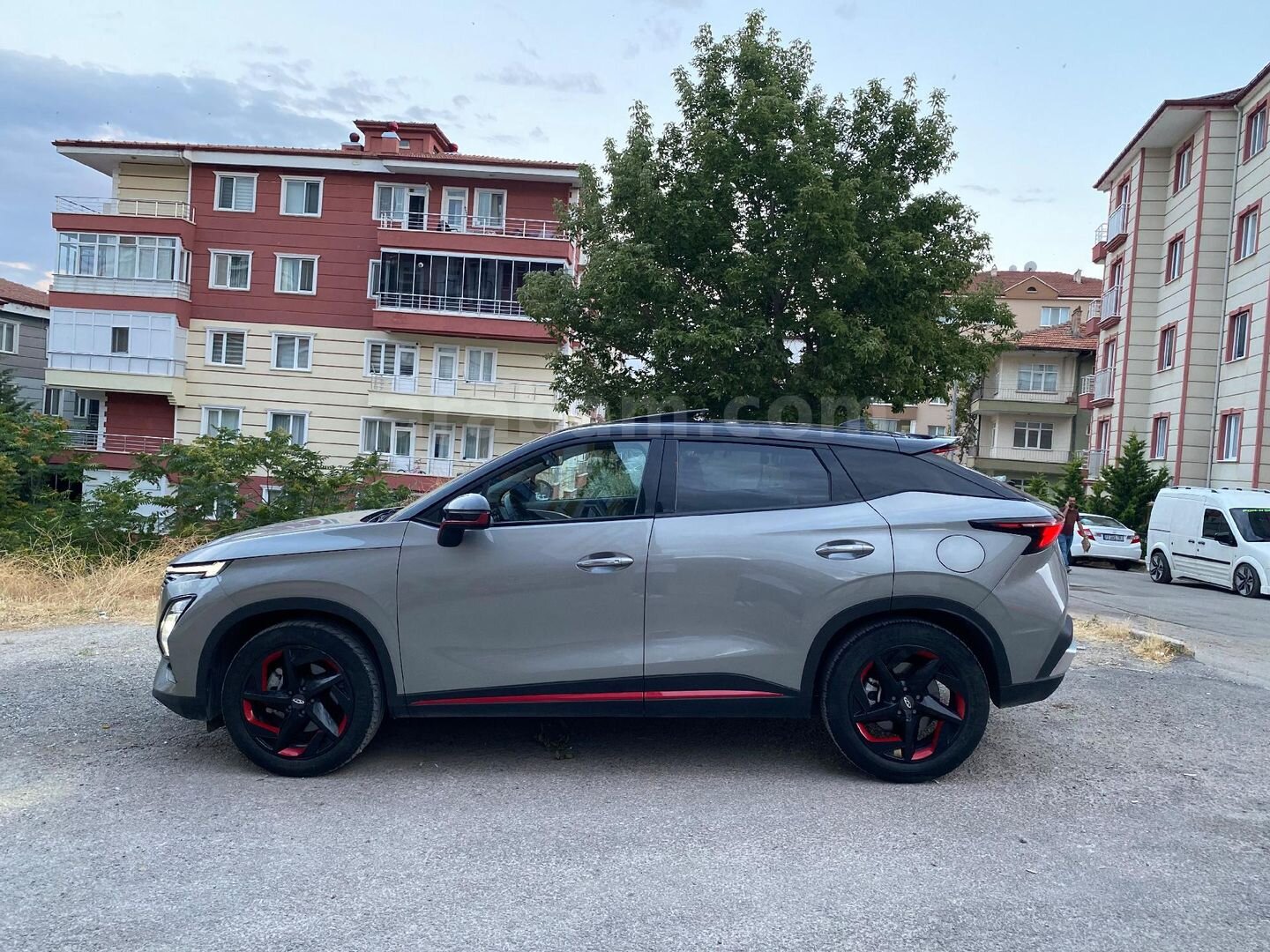 Sahibinden Chery Omoda 5 1.6 T-GDI Luxury 2023 Model Kırıkkale 74.500 km Füme 3