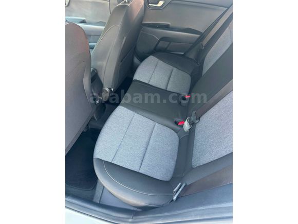 73 BİNDE OTOMATİK SIFIR KOKUSU ÜSTÜNDE KİA STONİC