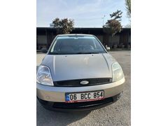 Sahibinden Ford Fiesta 1.4 TDCi Comfort 2005 Model  249.000 km Gri