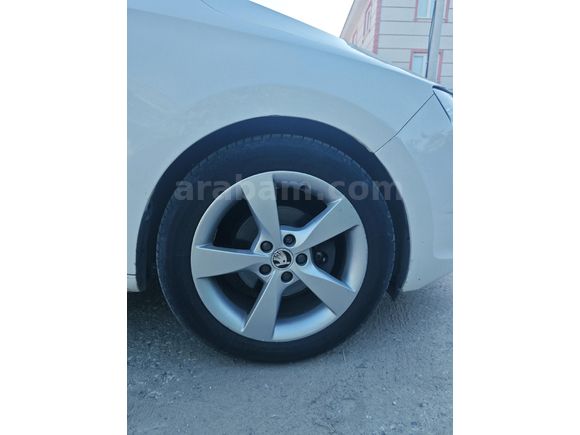 Sahibinden Skoda Rapid 1.4 TDI GreenTec Spaceback Style 2017